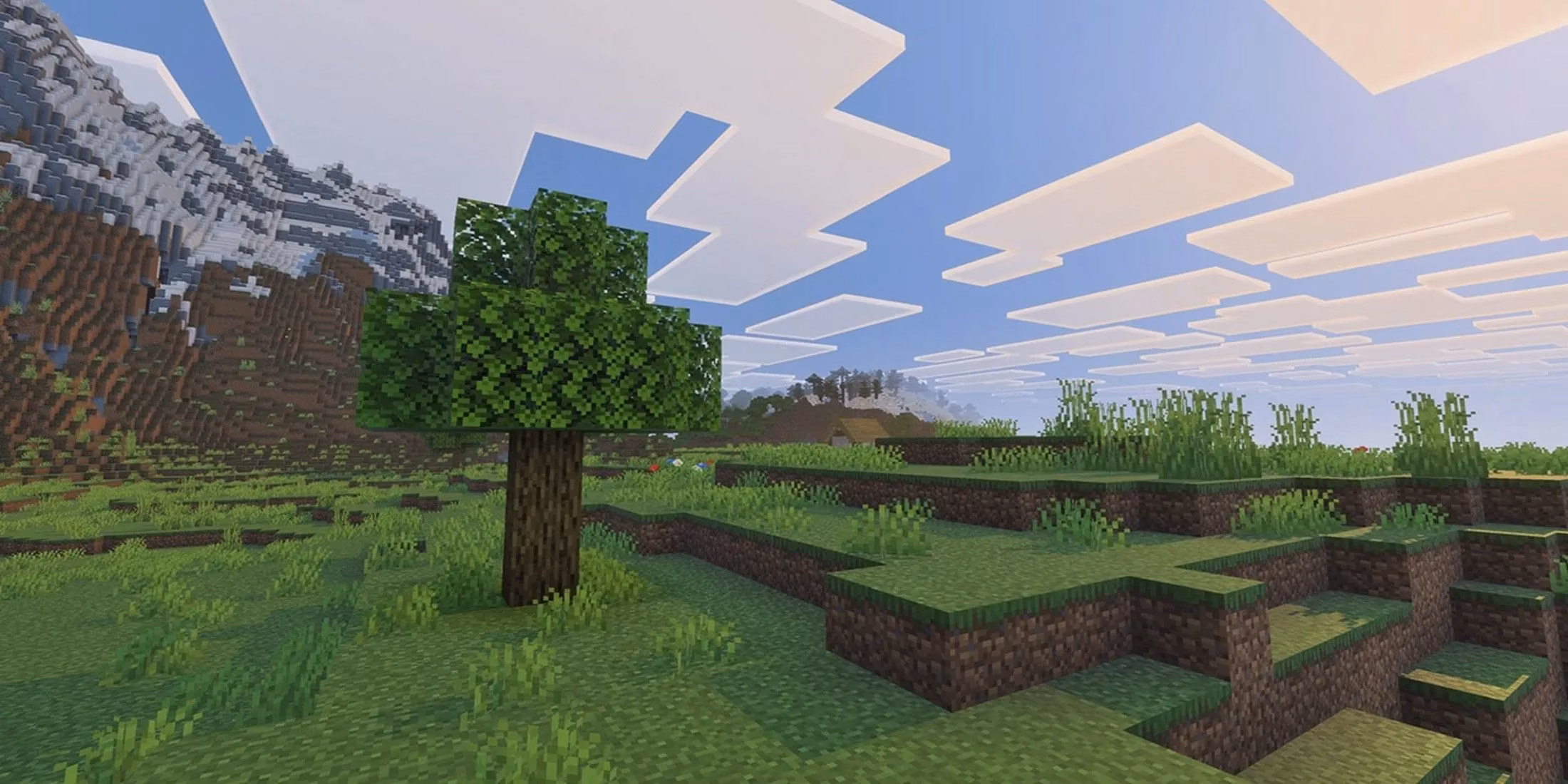minecraft-s-game-changing-visuals-why-vibrant-visuals-shaders-are-a-must-try-in-2025-image-0